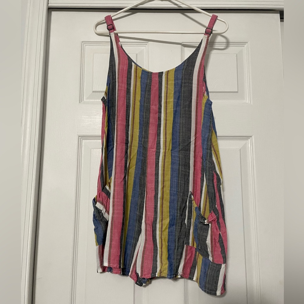 Striped romper with adjustable straps